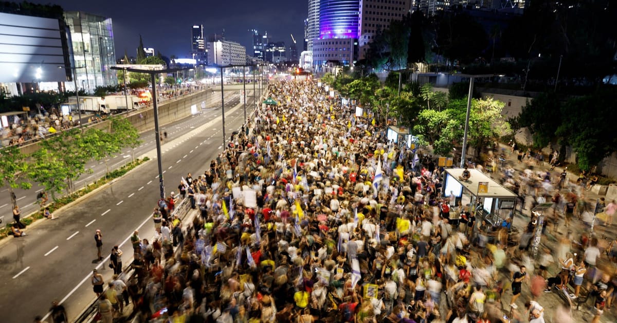 世界苦茶08月11日新闻 | 36条 | 湖南男子因言获罪得到赔偿