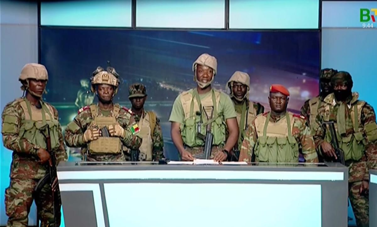 世界苦茶12月08日新闻 | 23条 | 香港首次引用国安条例88条拘捕