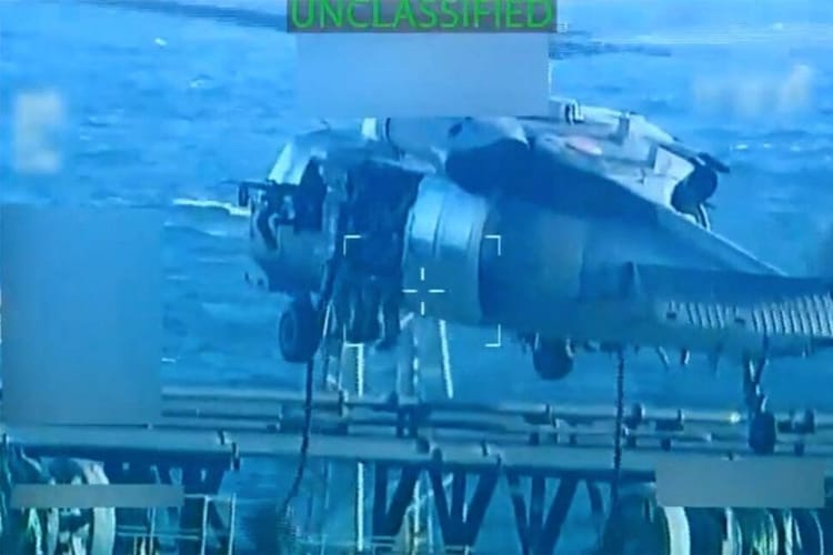 世界苦茶12月12日新闻 | 38条 | 马兴瑞继续失踪