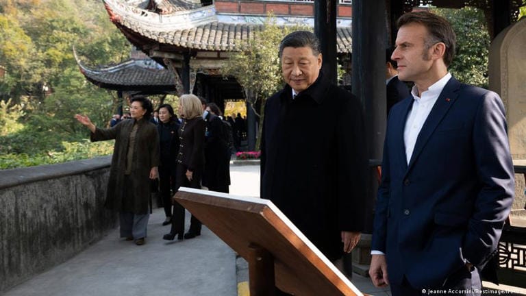 世界苦茶12月05日新闻 | 40条 | 中日航线退改政策延长