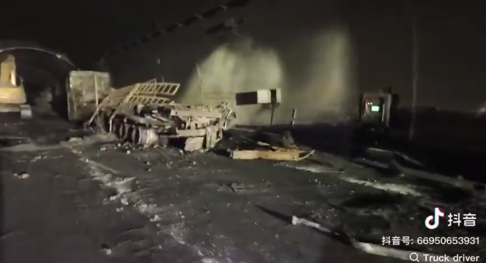 世界苦茶12月22日新闻 | 20条 | 网传G95发生重大事故